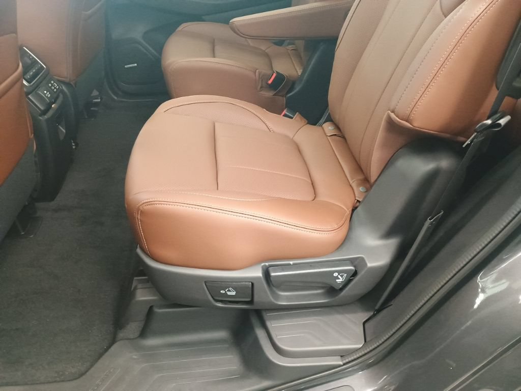New 2026 Subaru Ascent Touring AWD/4WD image 11