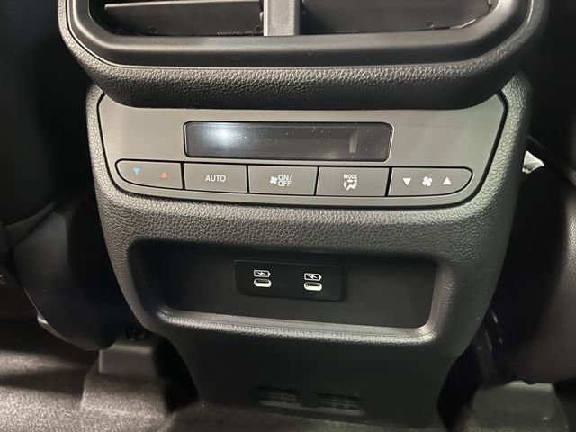 New 2026 Honda Pilot Touring image 22