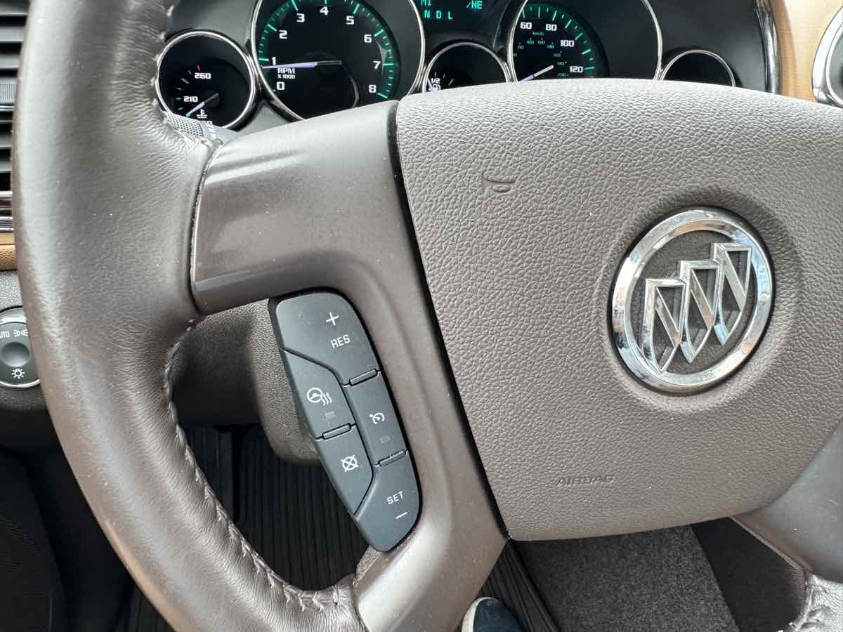 Used 2017 Buick Enclave Leather w/ Enclave Sport Touring Edition FWD image 44