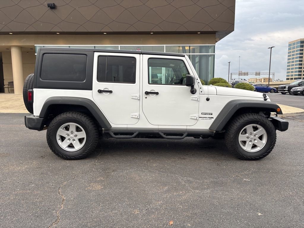 Used 2018 Jeep Wrangler Unlimited Sport S image 4