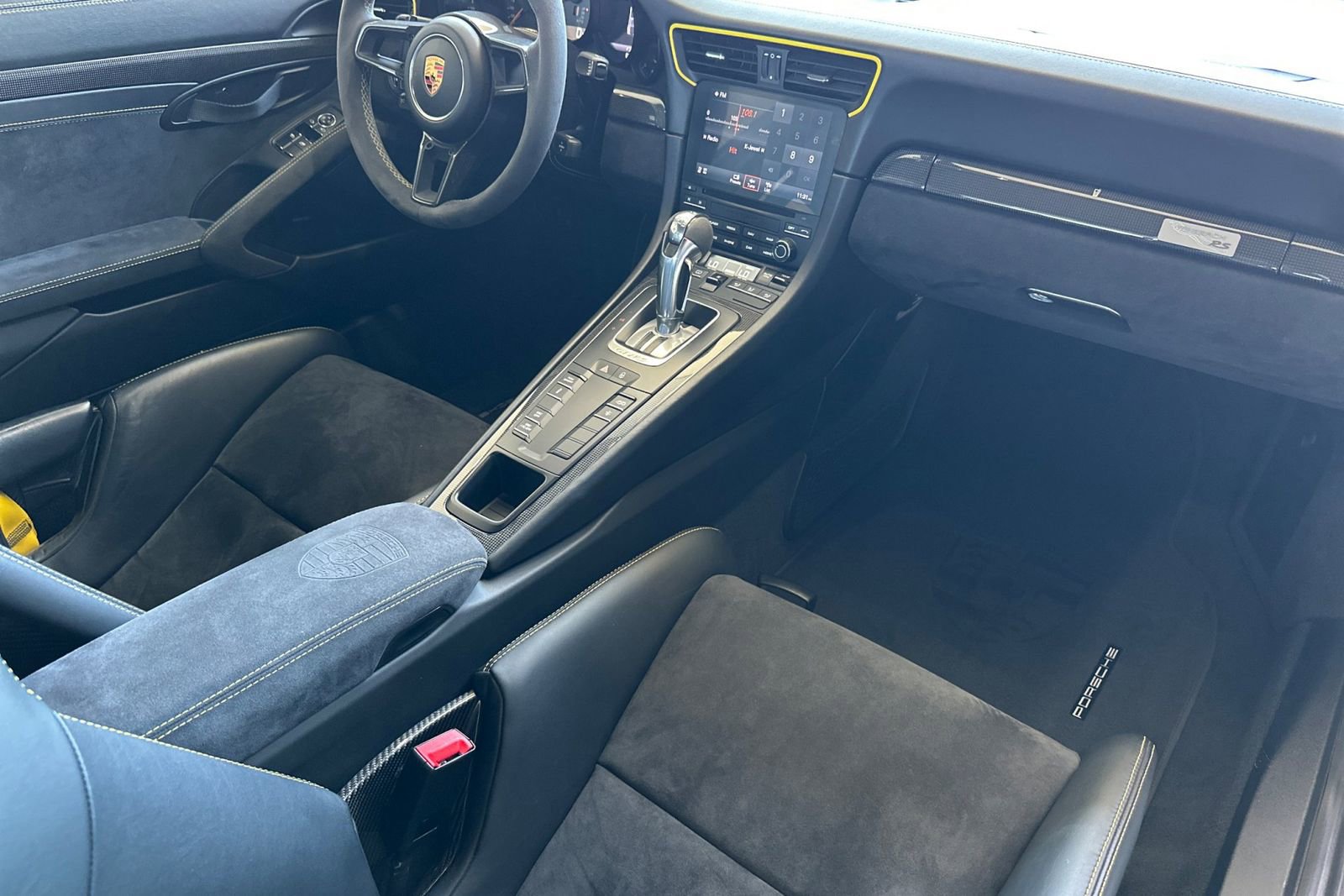 Used 2018 Porsche 911 GT2 RS w/ Weissach Package image 16