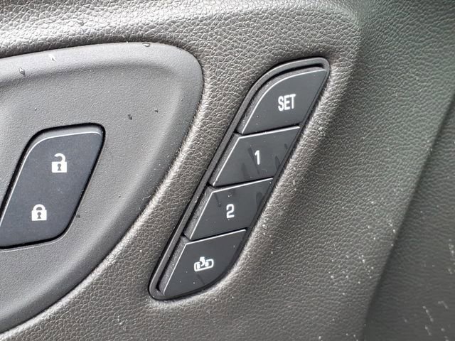 Used 2021 Buick Encore GX Essence w/ Sport Touring Package image 23