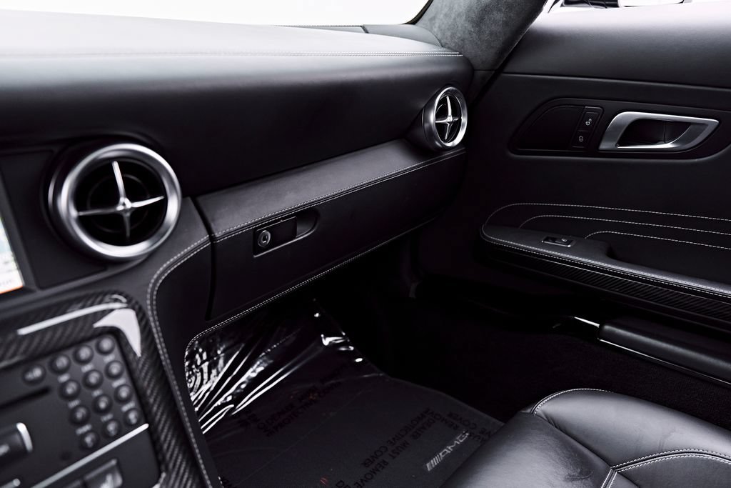 Used 2012 Mercedes-Benz SLS AMG Coupe image 64