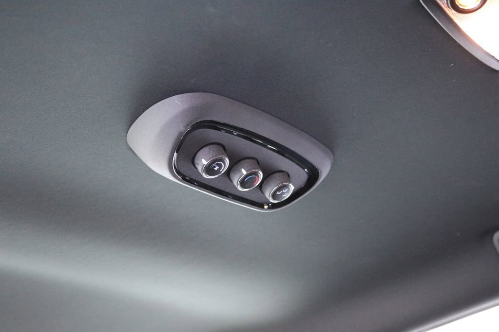 Used 2022 Dodge Durango GT image 26