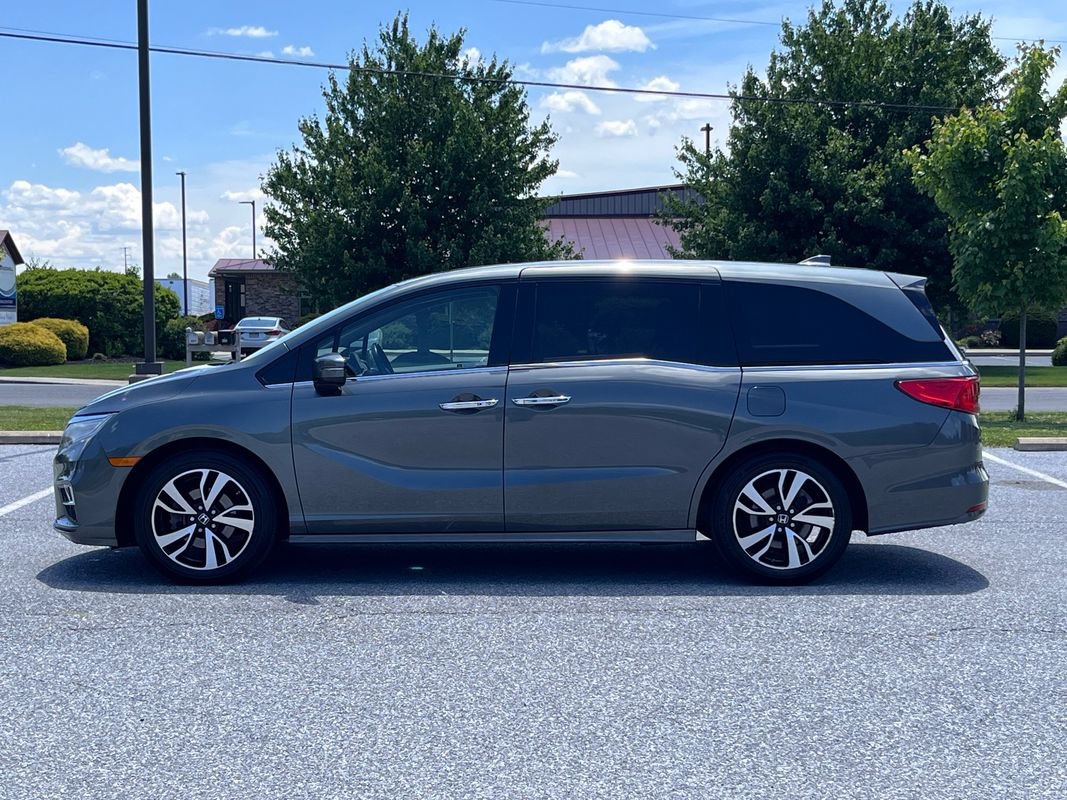 Used 2018 Honda Odyssey Elite image 4