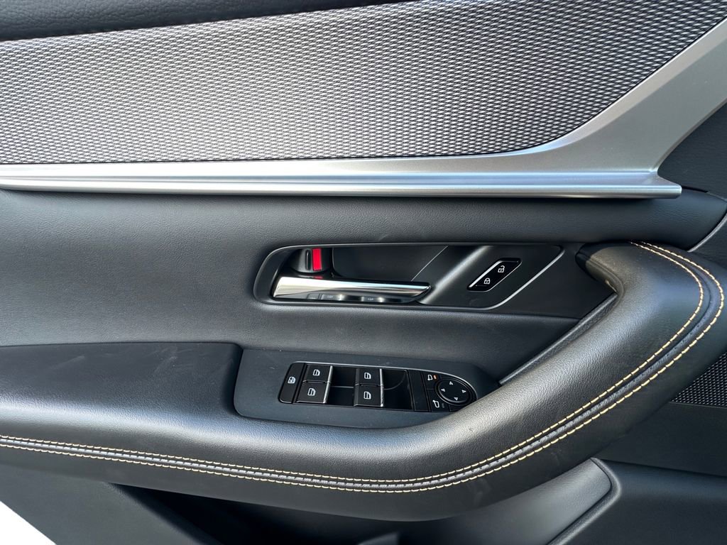 New 2026 MAZDA CX-90 Plug-In Hybrid w/ Preferred image 11