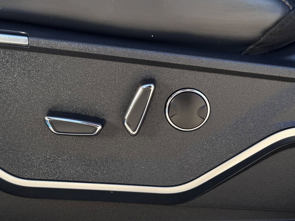 Used 2021 Ford F150 Raptor w/ Equipment Group 801A High image 26