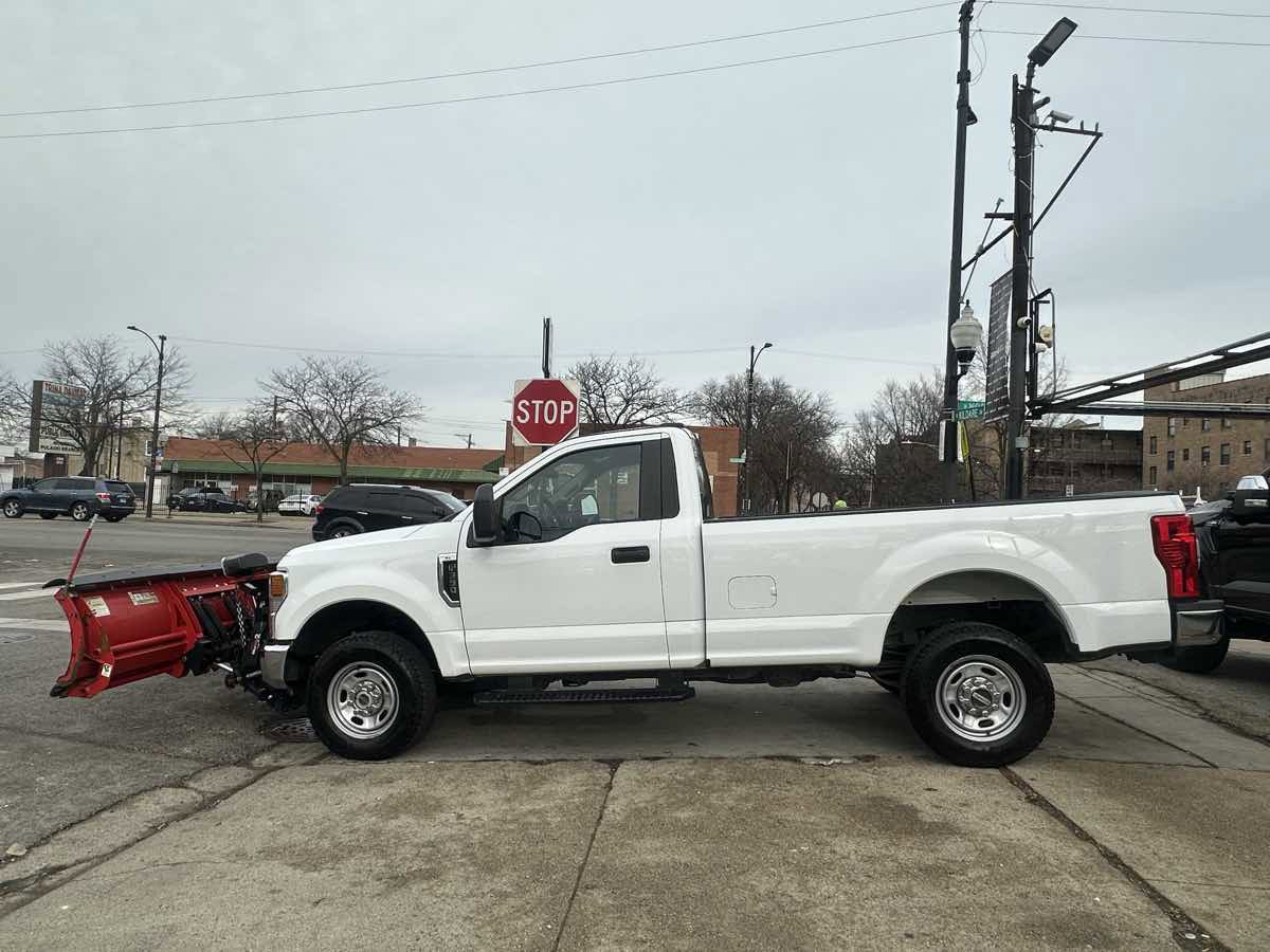 Used 2022 Ford F350 XL w/ XL Value Package image 4