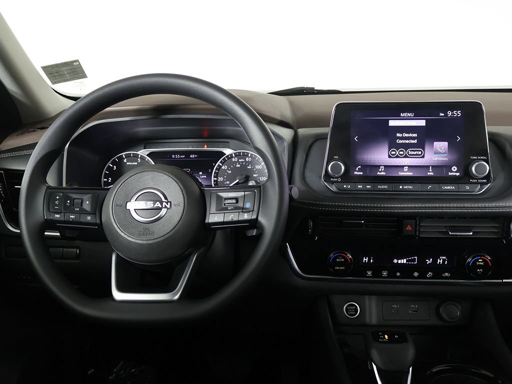 Used 2022 Nissan Rogue SV image 36