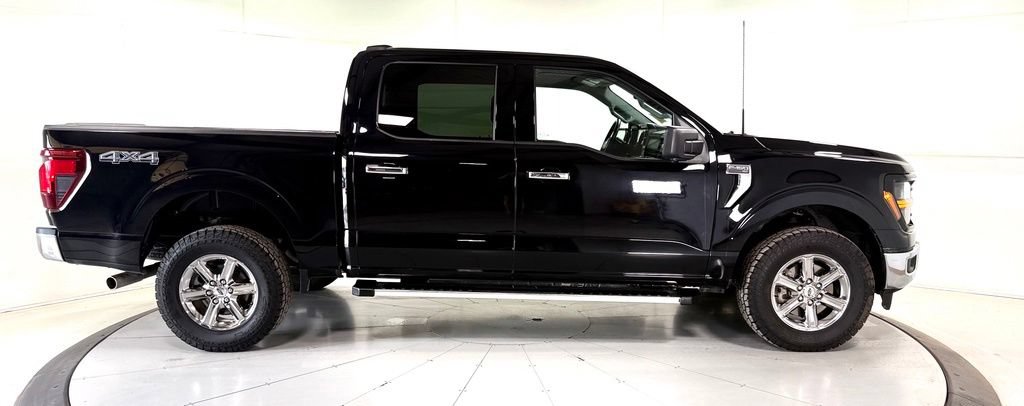 Used 2024 Ford F150 XLT AWD/4WD image 3