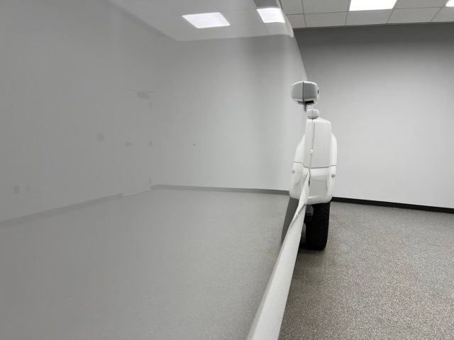 Used 2025 Ford F450 Platinum w/ FX4 Off-Road Package image 13