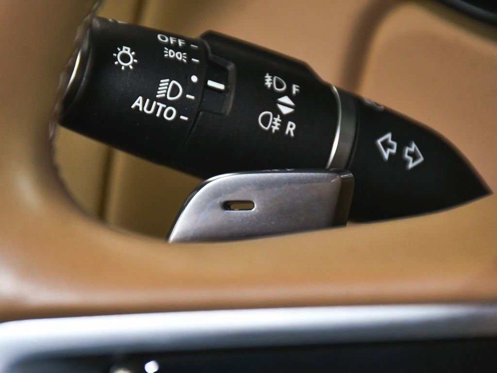 Used 2024 Land Rover Range Rover Autobiography image 44