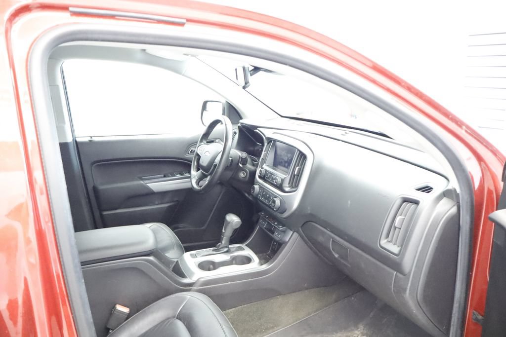 Used 2016 Chevrolet Colorado LT w/ Luxury Package, Chrome AWD/4WD image 19