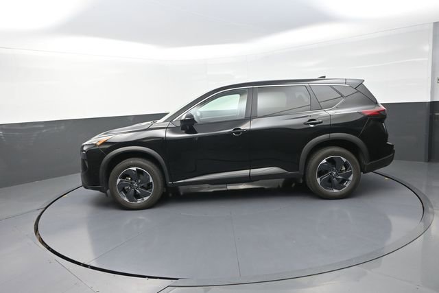 Used 2024 Nissan Rogue SV AWD/4WD image 41