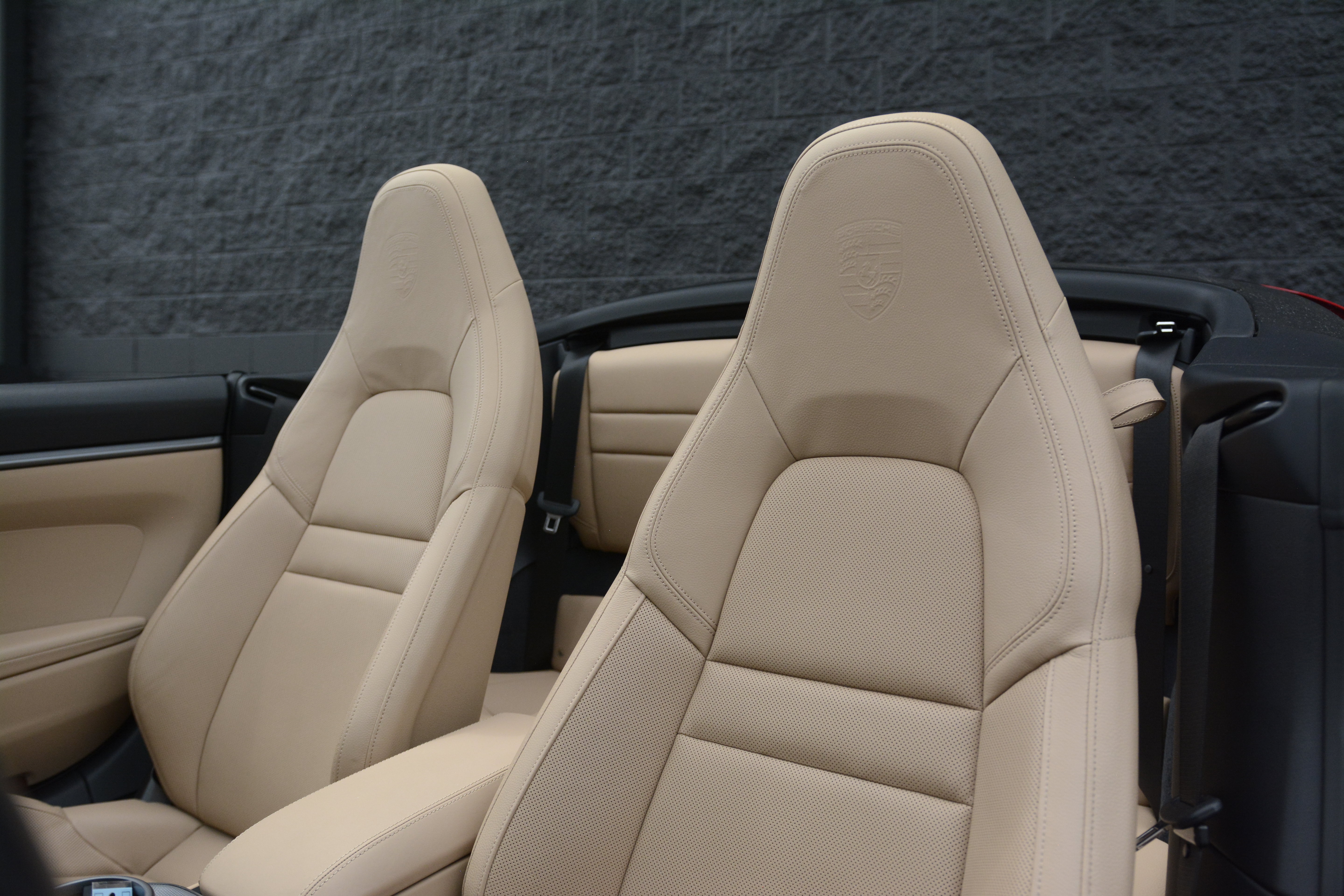 Certified 2021 Porsche 911 Carrera RWD image 5