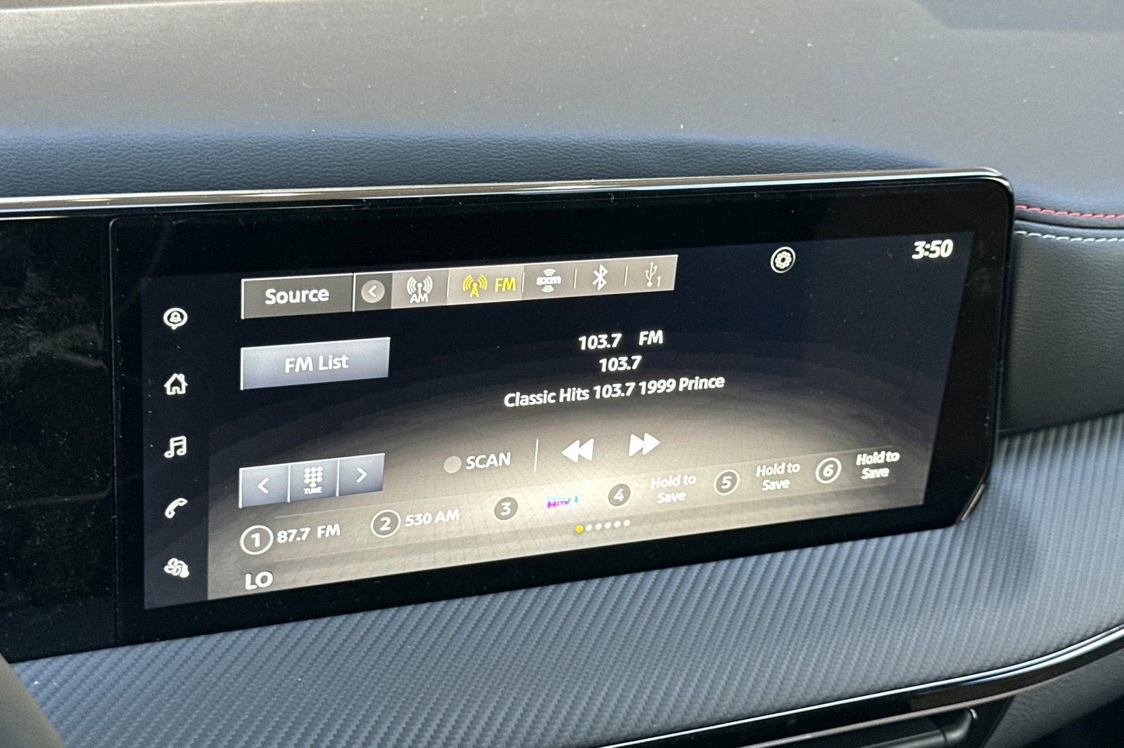 New 2025 Nissan Kicks SR image 15