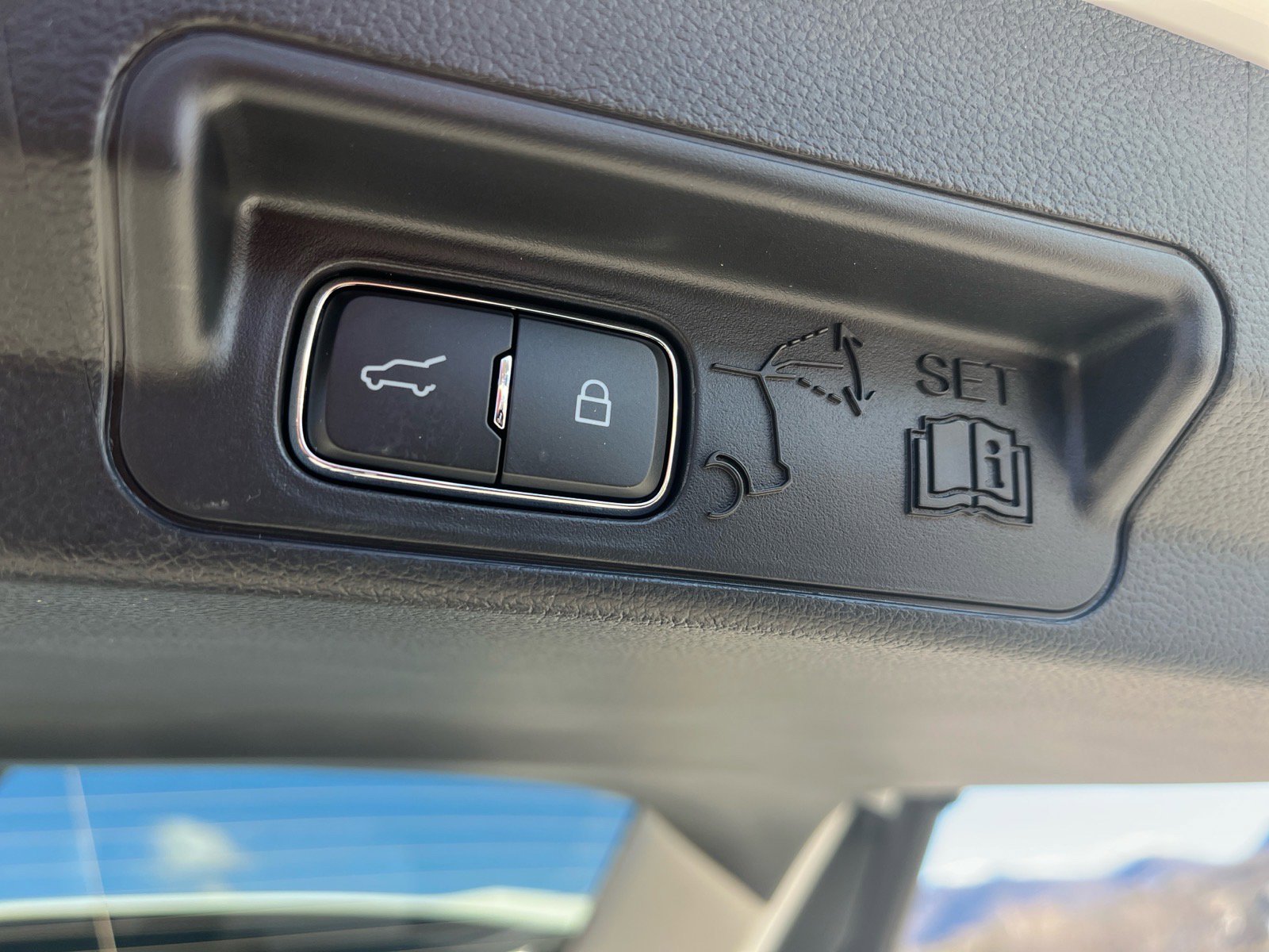 New 2026 Ford Explorer Active w/ Active Comfort Package image 20