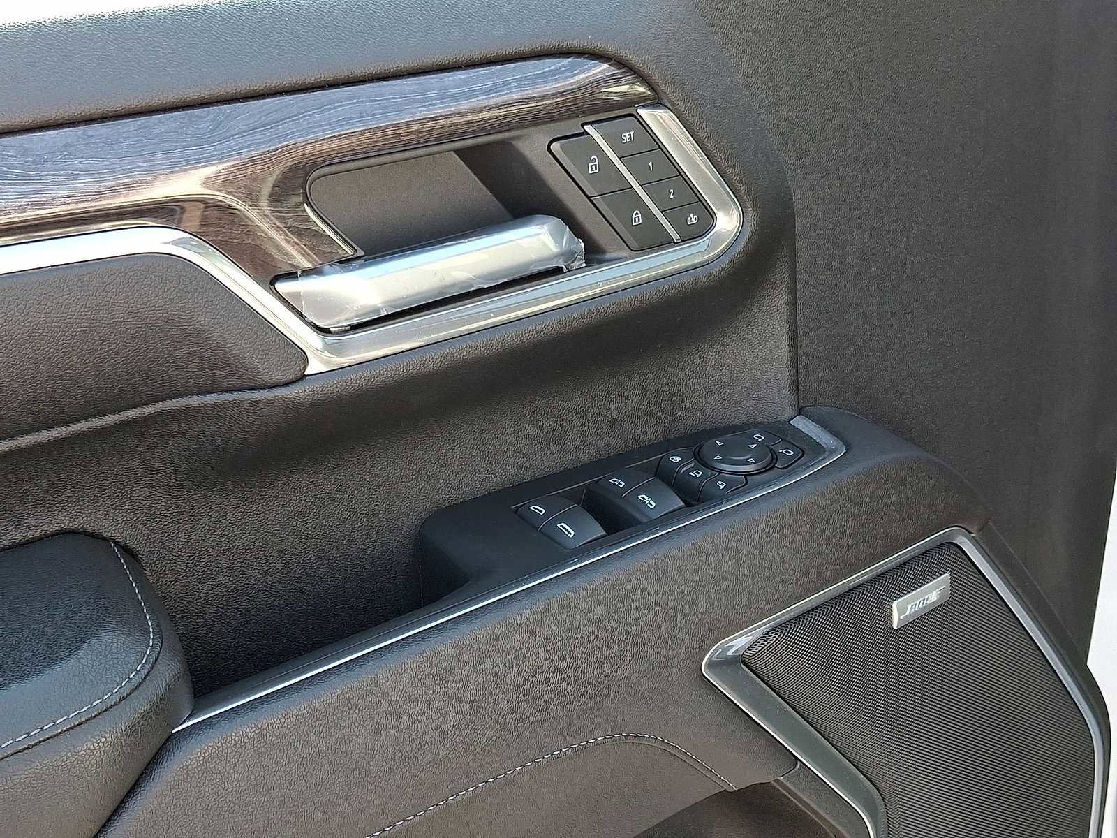 Used 2024 Chevrolet Silverado 3500 LTZ w/ LTZ Convenience Package image 30