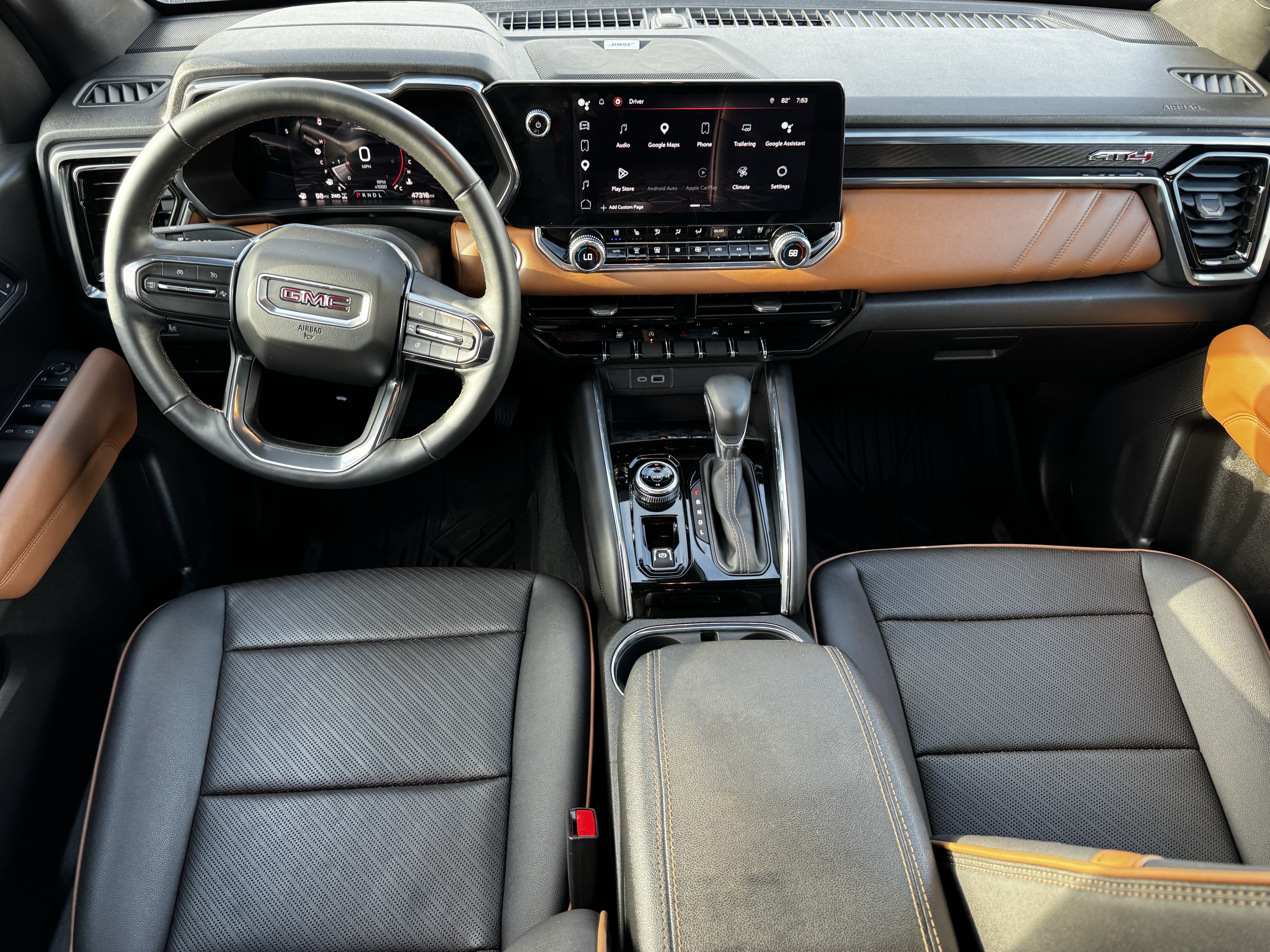 Used 2023 GMC Canyon AT4 w/ AT4 Premium Package AWD/4WD image 13