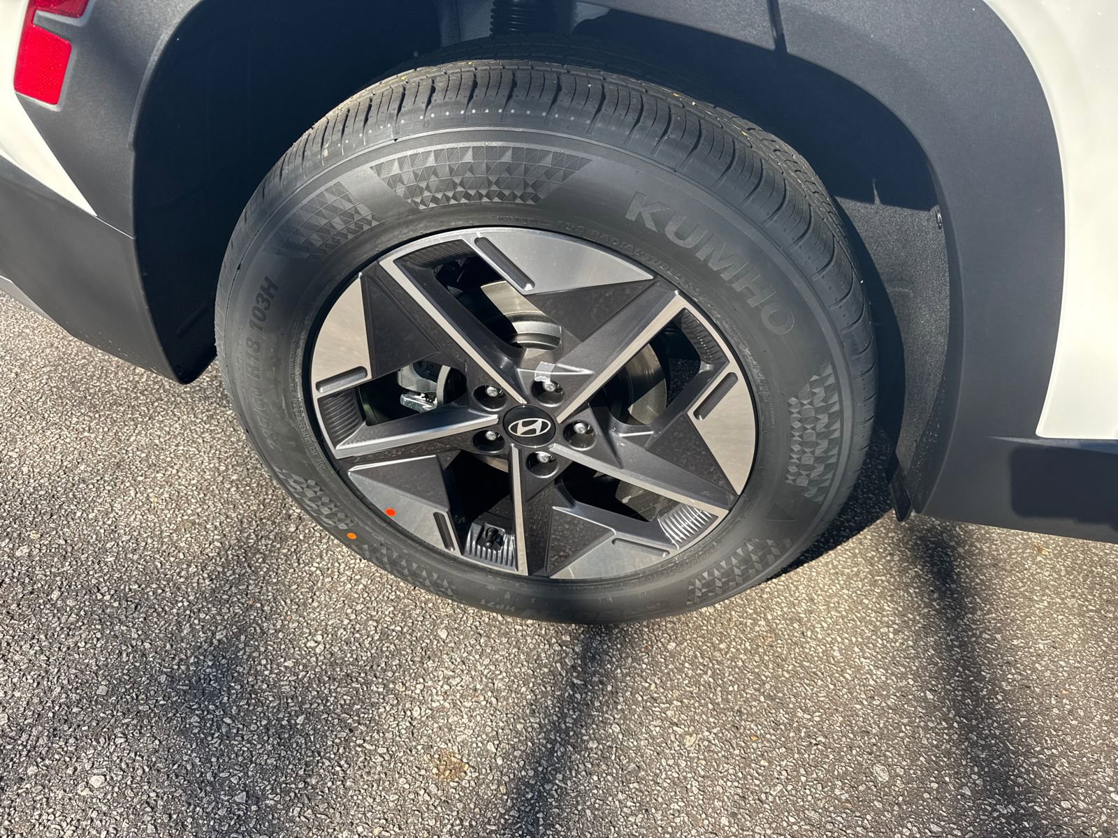 New 2026 Hyundai Tucson SEL image 17