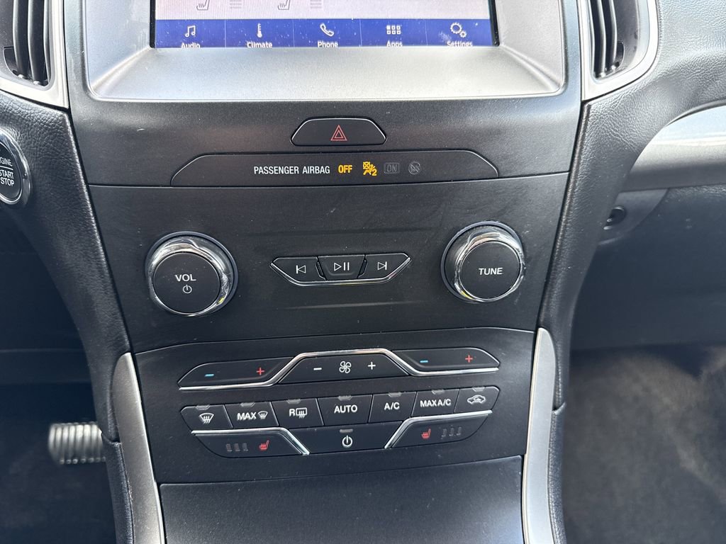 Certified 2020 Ford Edge SEL w/ Class II Trailer Tow Package image 23