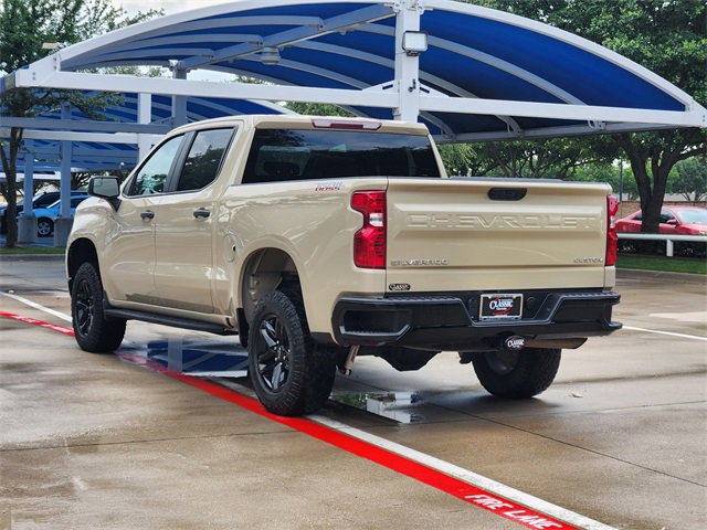 Used 2023 Chevrolet Silverado 1500 Custom Trail Boss AWD/4WD image 3