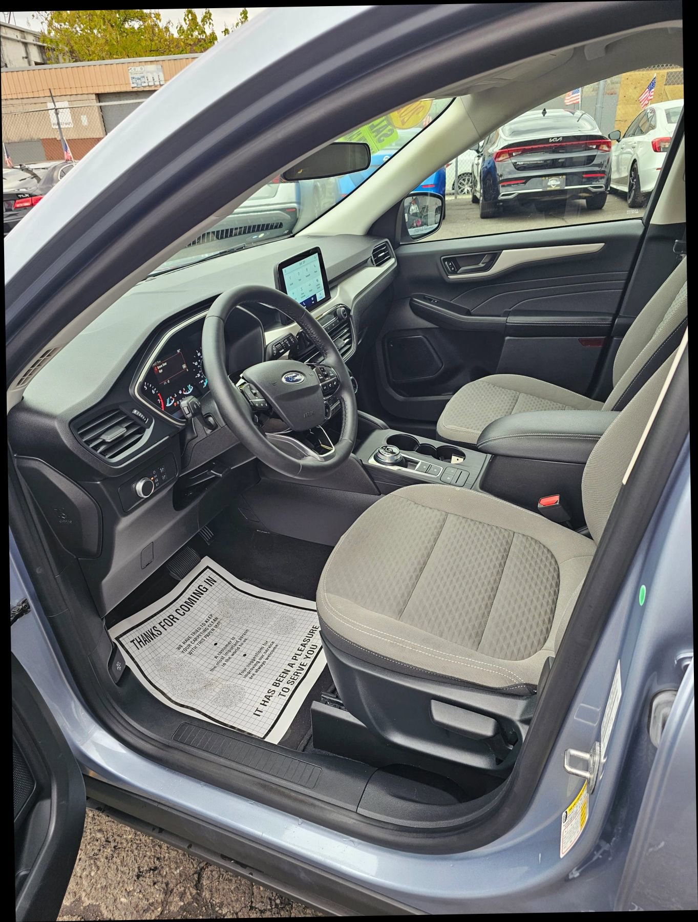 Used 2022 Ford Escape SE w/ Cold Weather Package image 6