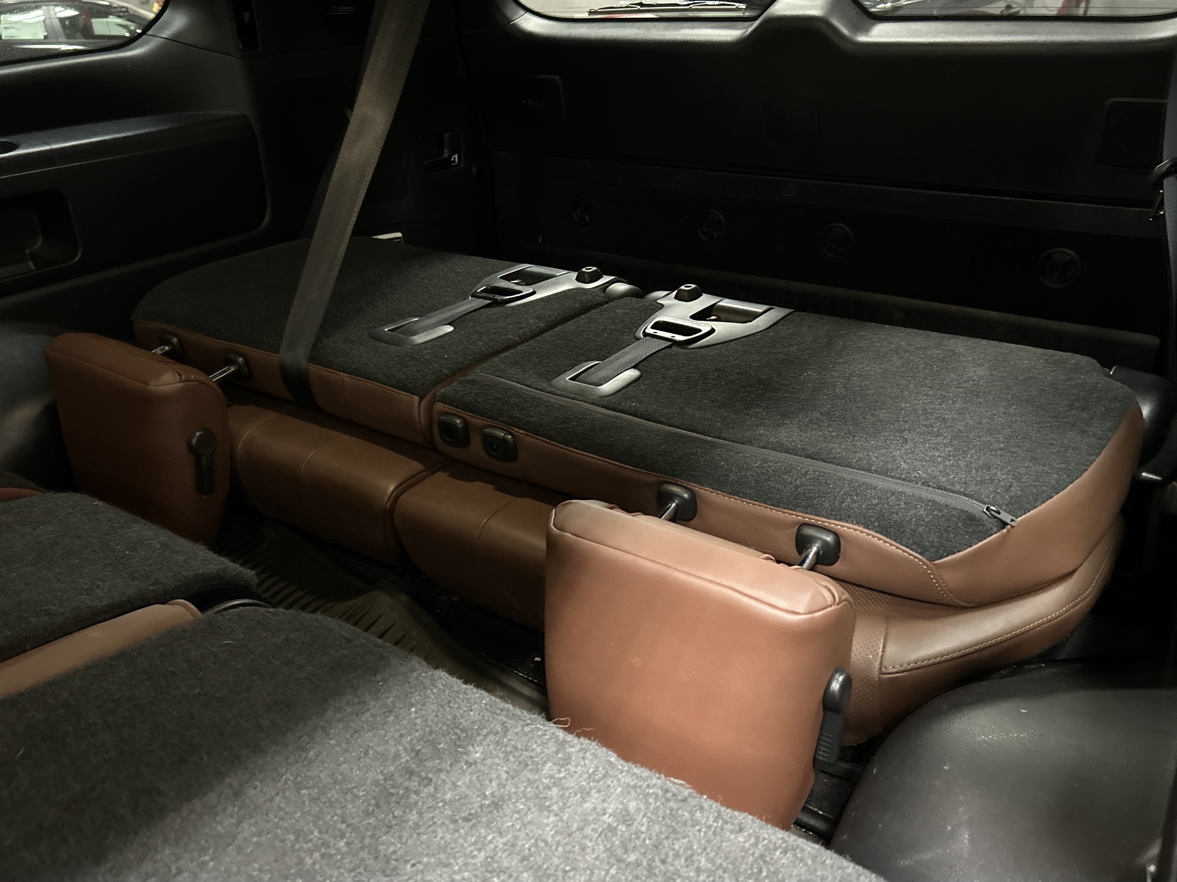Used 2019 Toyota Land Cruiser AWD/4WD image 9