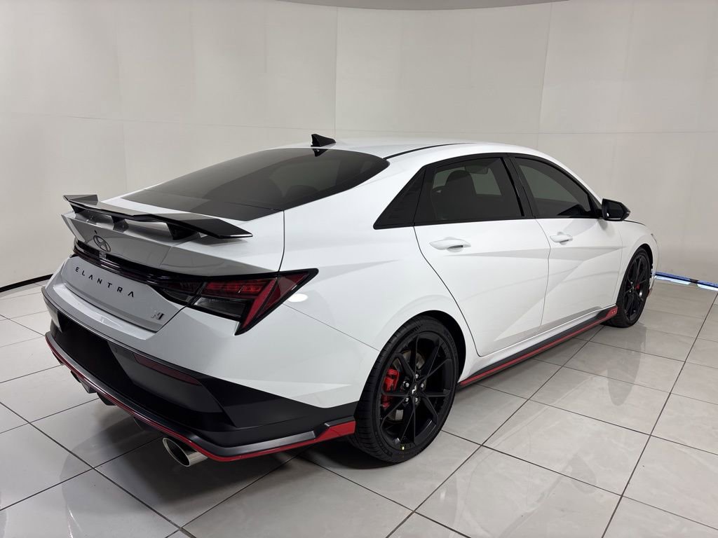 New 2026 Hyundai Elantra N FWD image 5