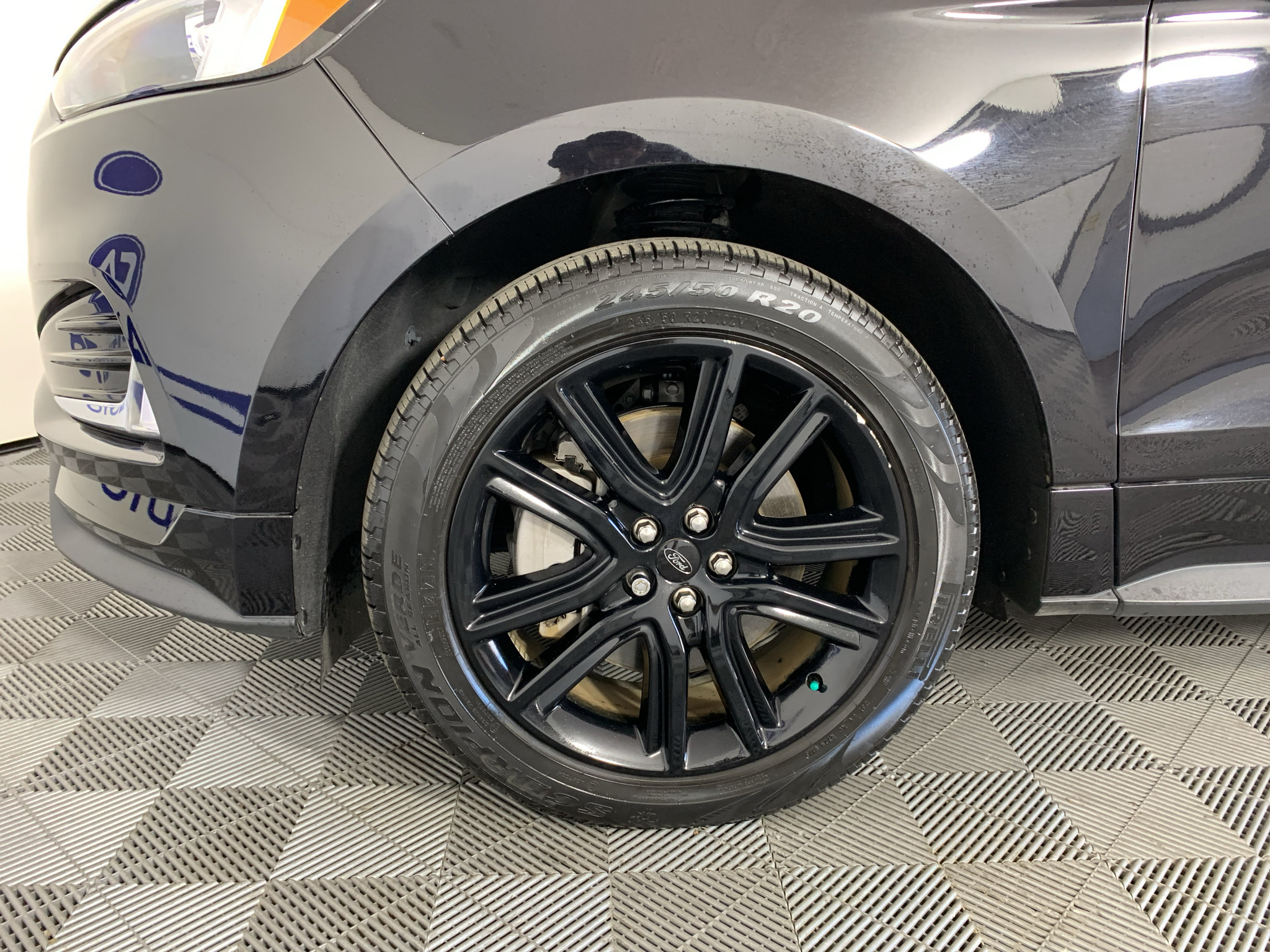 Used 2023 Ford Edge ST-Line AWD/4WD image 11