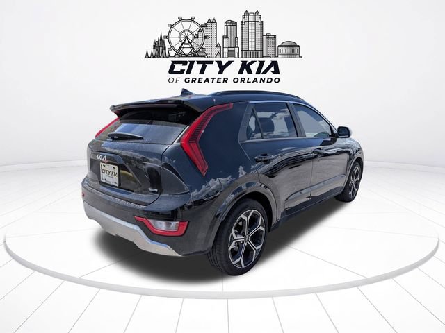 Used 2025 Kia Niro EX Touring FWD image 5