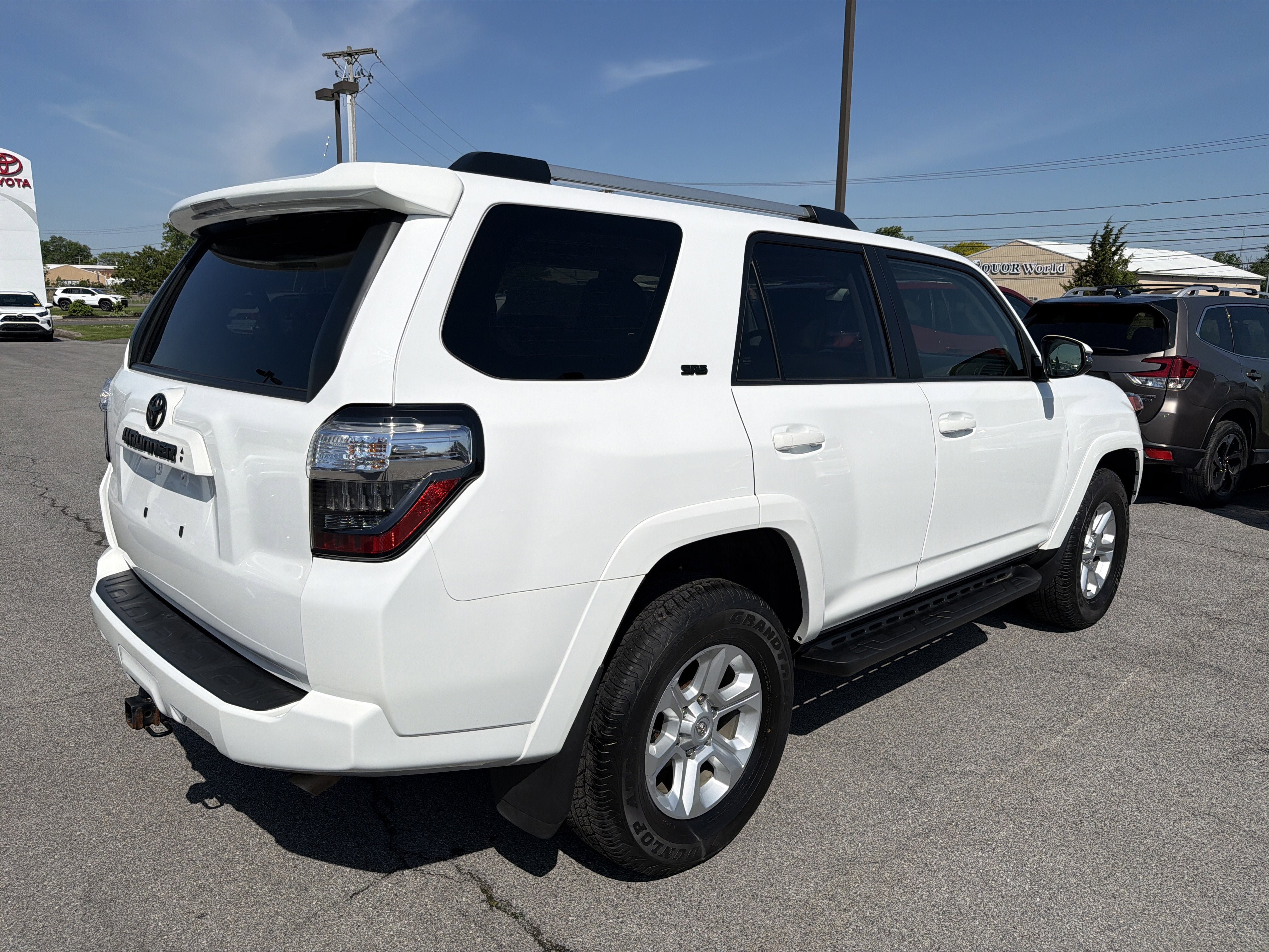 Used 2023 Toyota 4Runner SR5 Premium w/ Moonroof Package AWD/4WD image 7