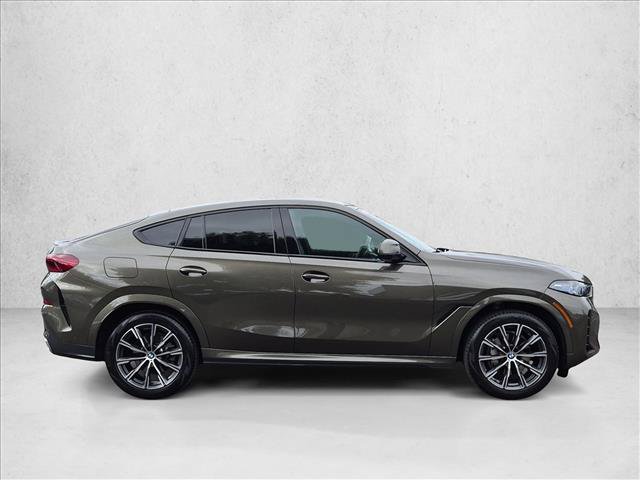 Used 2026 BMW X6 xDrive40i AWD/4WD image 4