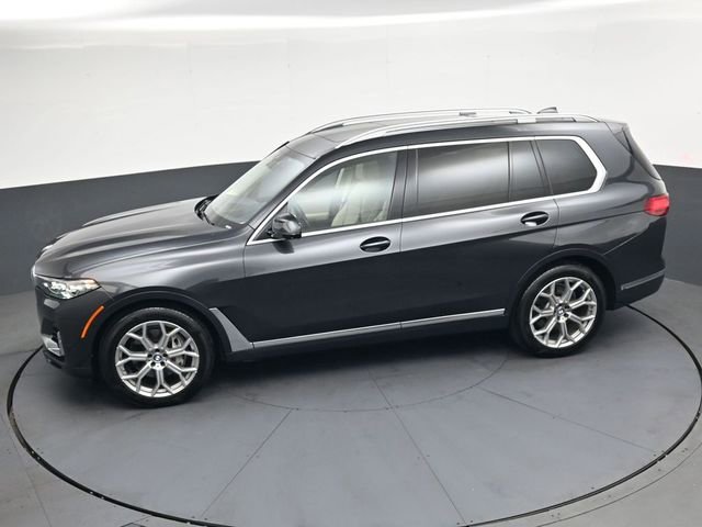 Used 2022 BMW X7 xDrive40i w/ Executive Package AWD/4WD image 33