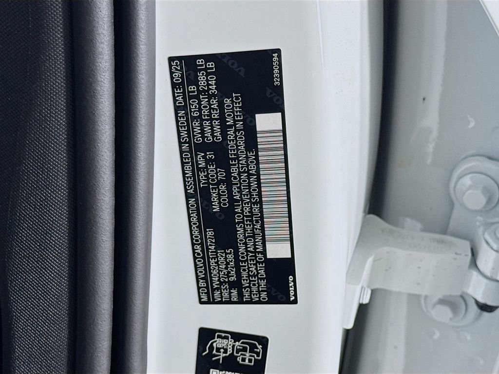 New 2026 Volvo XC90 B6 Plus w/ Protection Package image 33