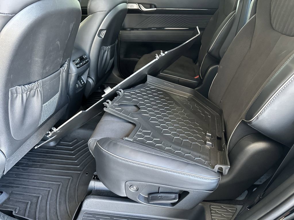 Used 2025 Hyundai Palisade Calligraphy image 32