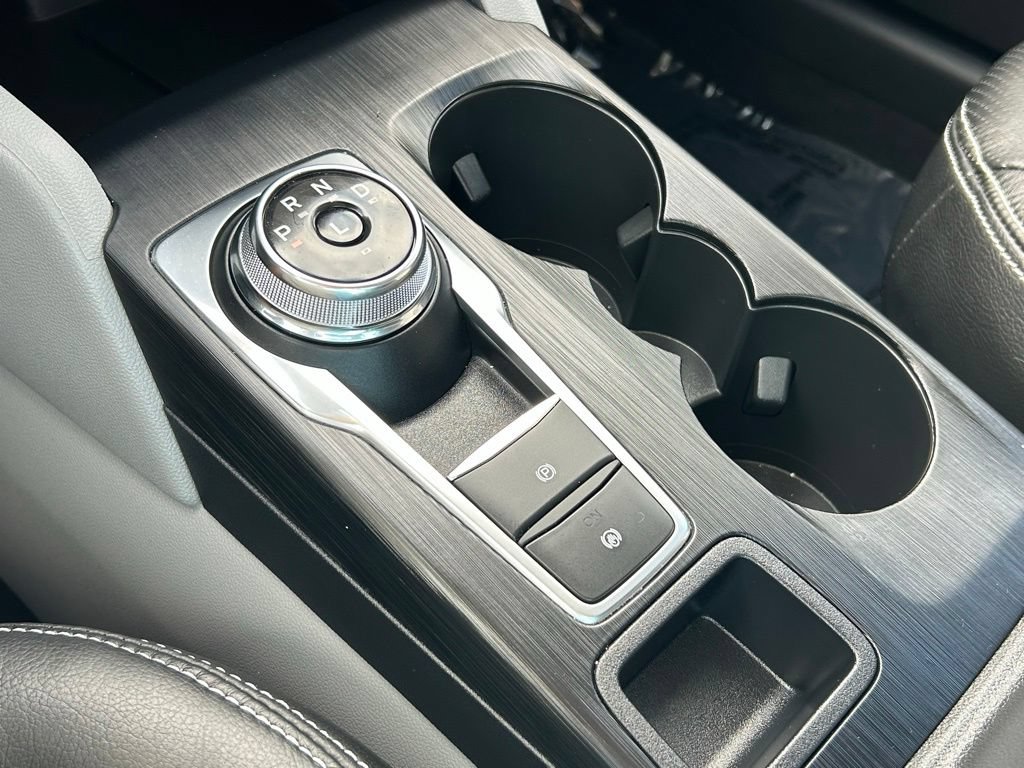New 2023 Ford Escape SE FWD image 36