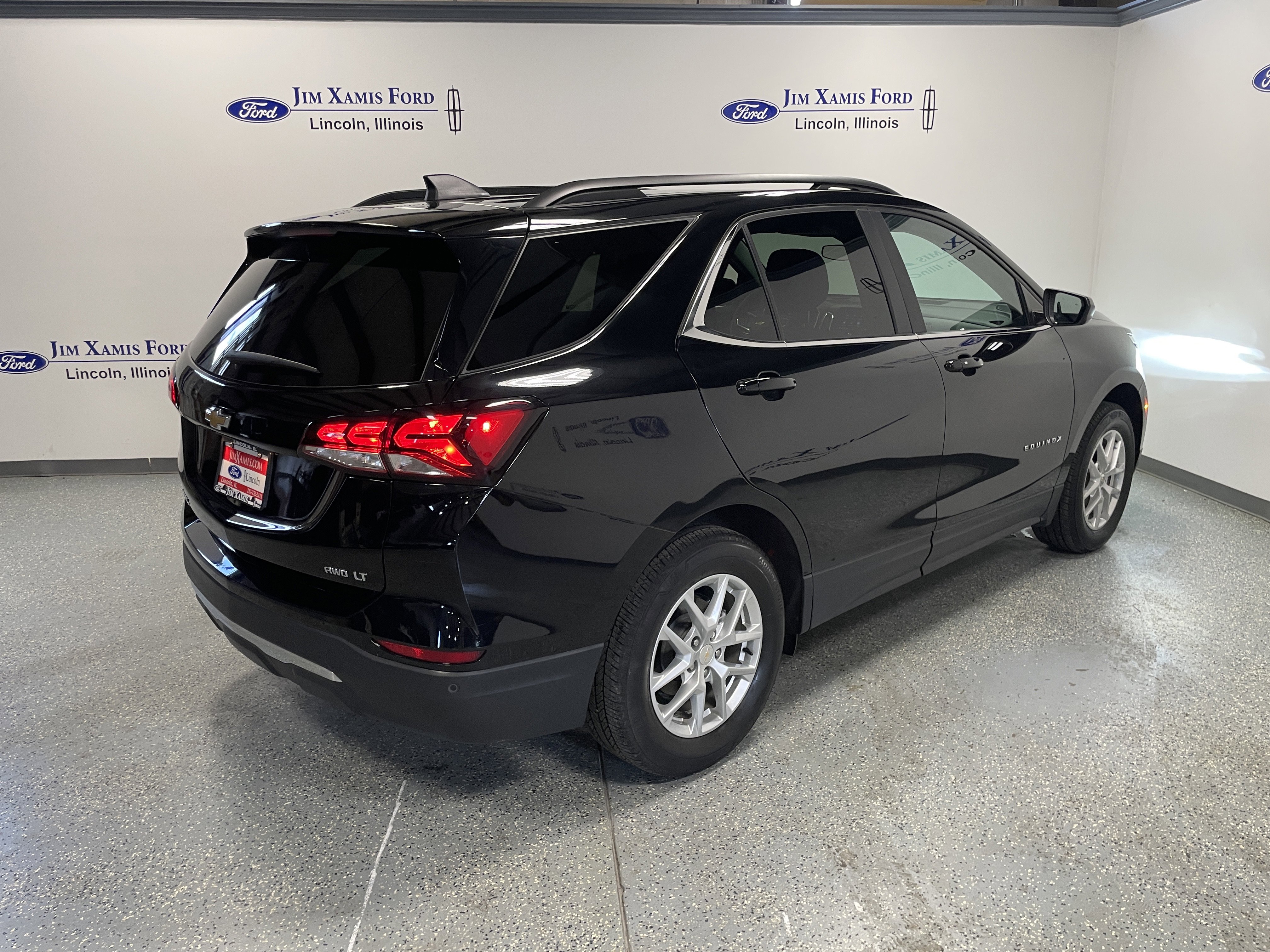 Used 2023 Chevrolet Equinox LT image 6