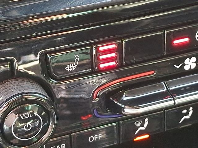 Used 2021 Jeep Grand Cherokee L Limited image 34