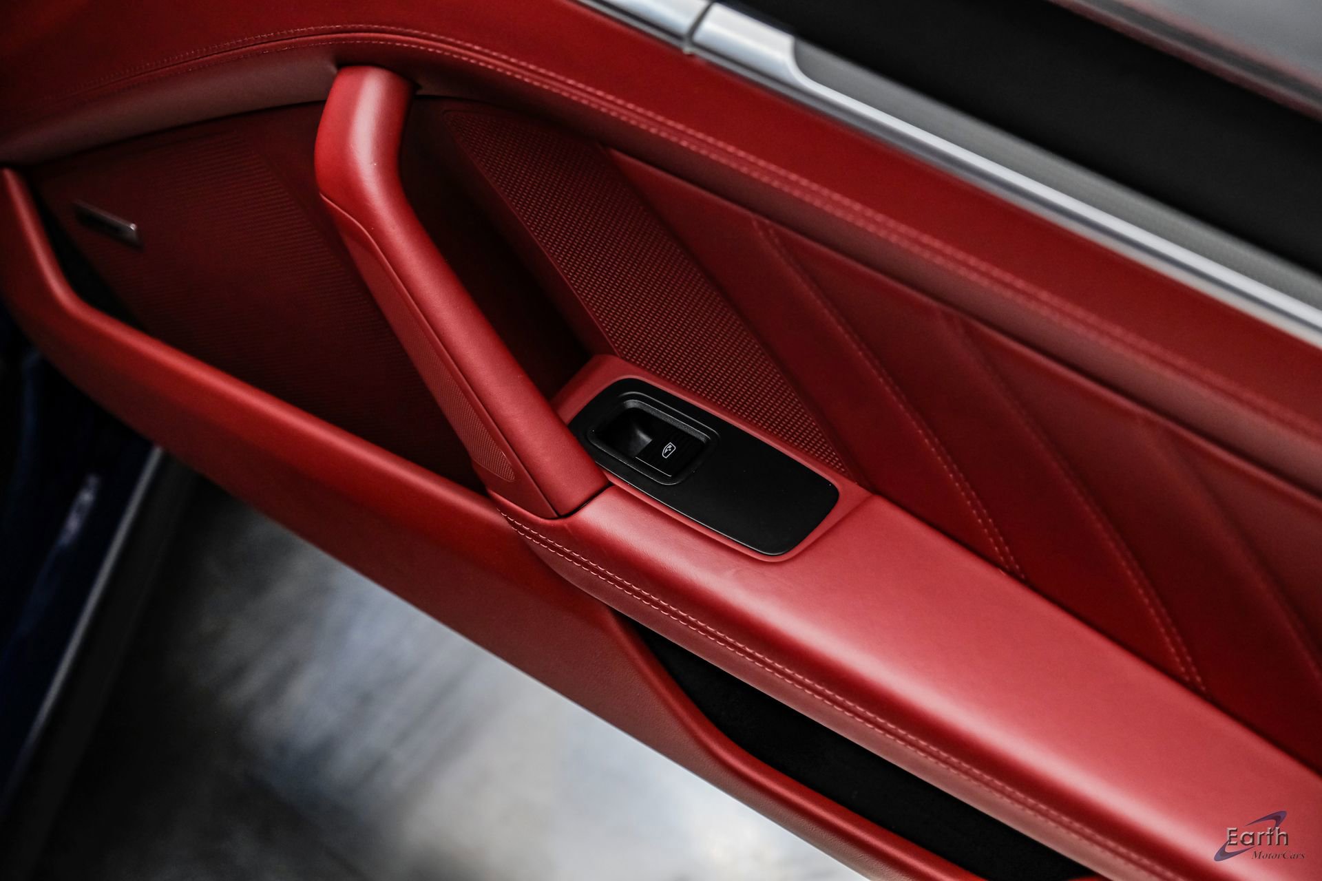 Used 2021 Porsche 911 Turbo image 85