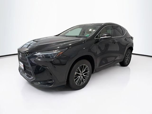 Used 2024 Lexus NX 350h AWD image 3