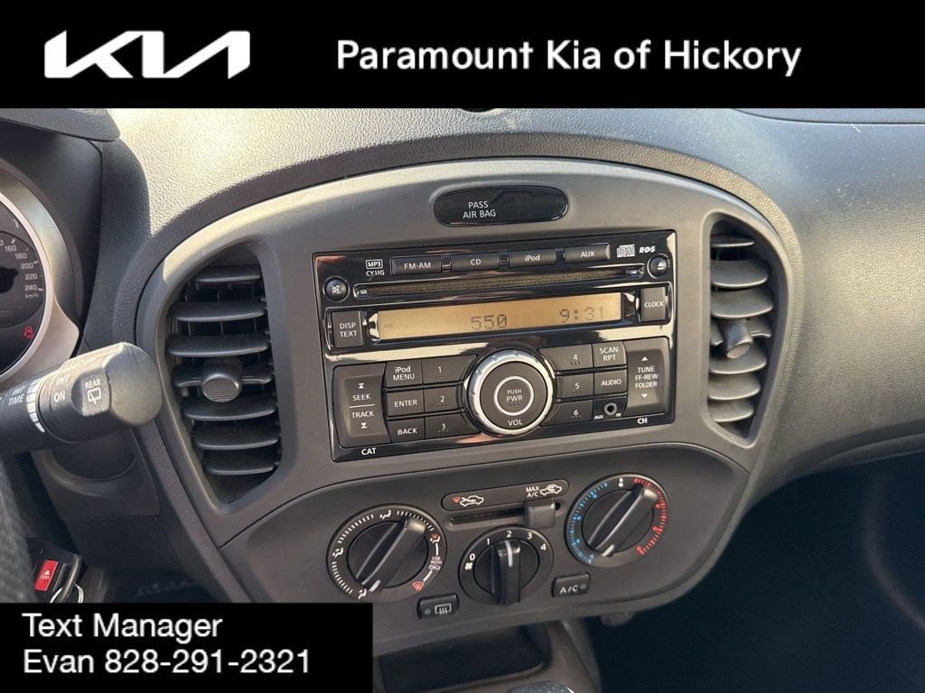 Used 2014 Nissan Juke S image 19