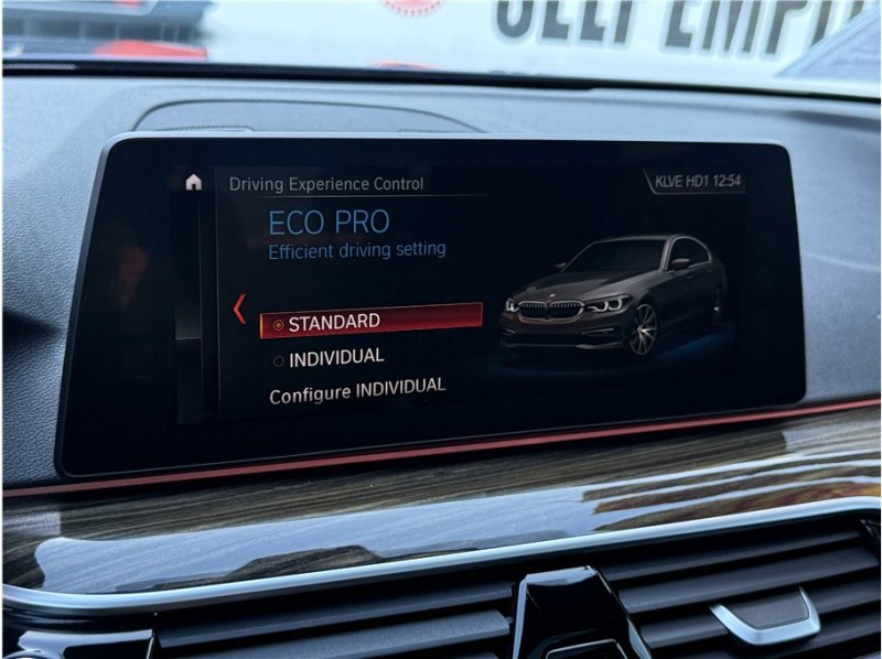 Used 2017 BMW 530i 530i Sedan 4D image 53