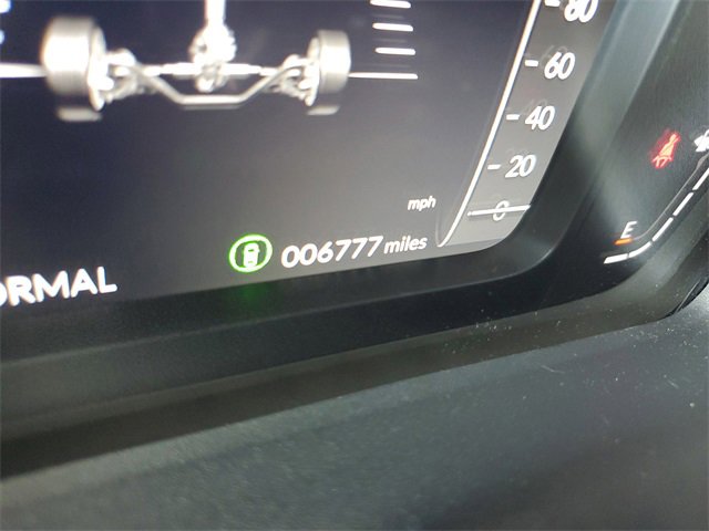 Certified 2025 Honda Pilot Black Edition image 20