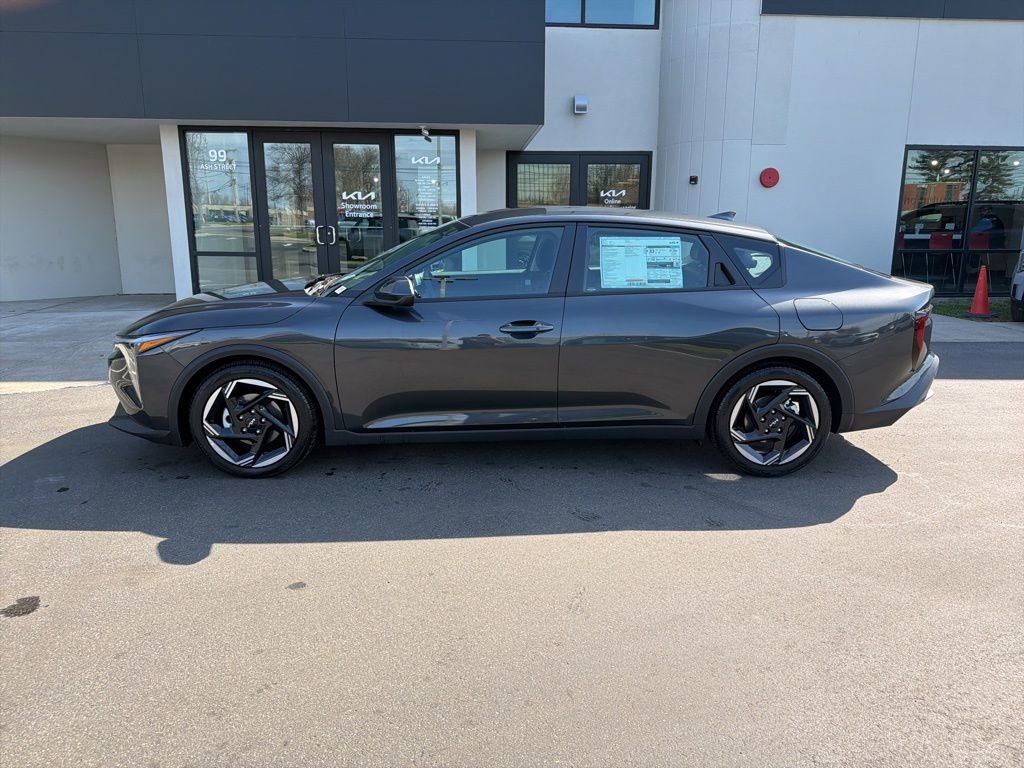 New 2026 Kia K4 EX FWD image 2