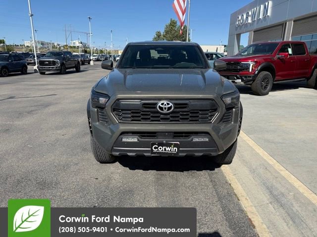 Used 2024 Toyota Tacoma TRD Off-Road AWD/4WD image 3