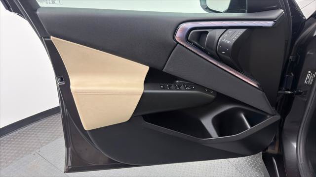 Used 2025 BMW X3 xDrive30i AWD/4WD image 13