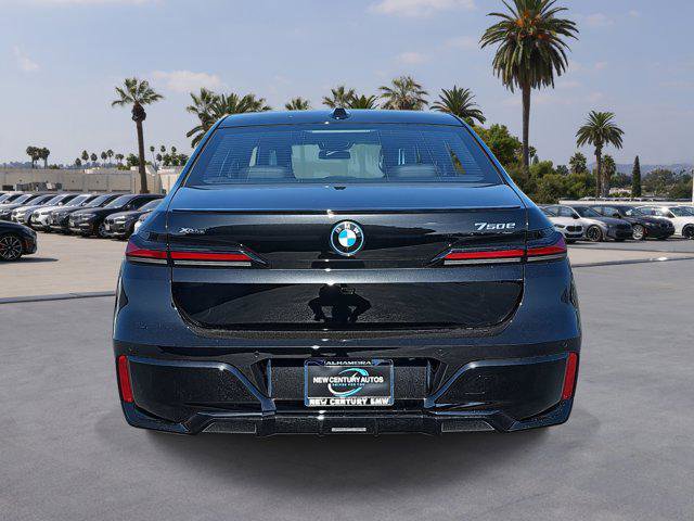 New 2025 BMW 750e xDrive image 6