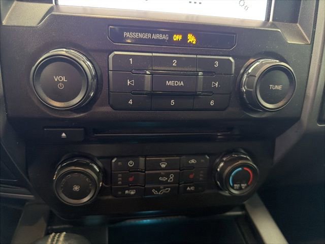 Used 2018 Ford F150 XLT w/ Equipment Group 302A Luxury image 22