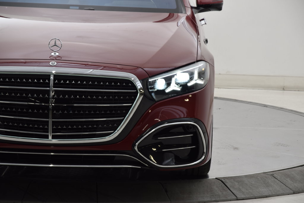 New 2027 Mercedes-Benz S 580 4MATIC Sedan image 10